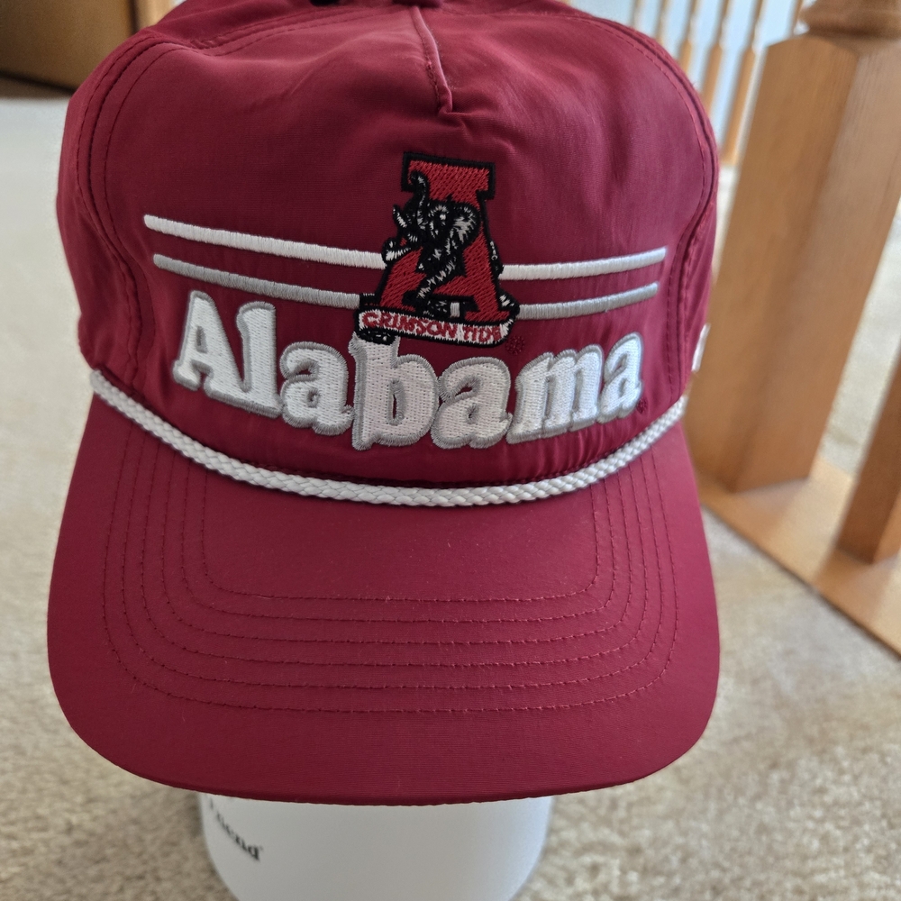 Alabama Crimson Red Cap